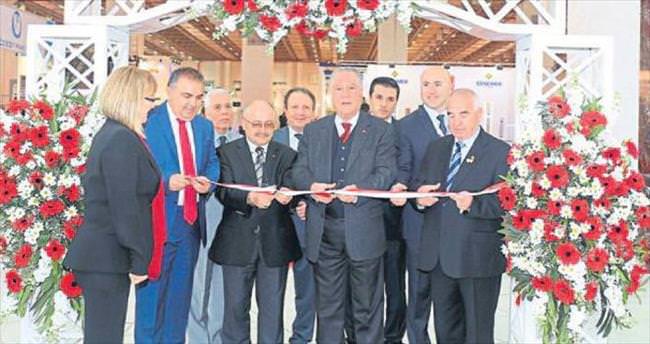 İzmir’de asansör fuarı açıldı