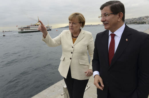 Merkel ve AB temsilcileri Türkiye’ye geliyor
