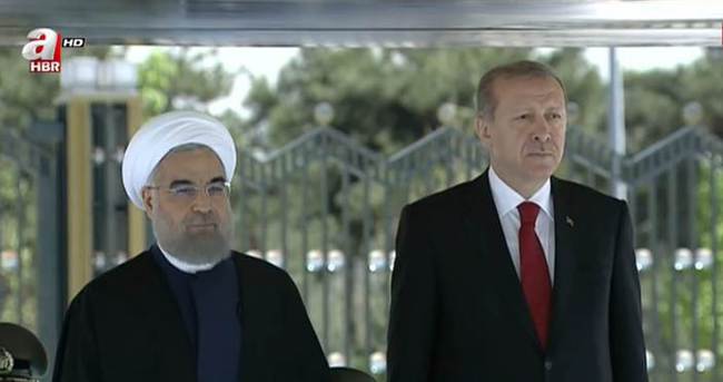 Cumhurbaşkanı Erdoğan, Ruhani’yi kabul etti