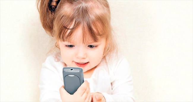 Çocuklara ‘ehliyetsiz telefon’