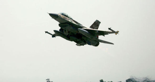 İran’da eğitim uçuşu yapan F-7 düştü