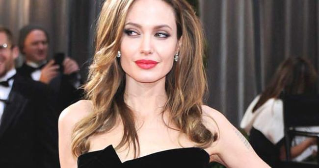 Angelina Jolie hakkında acı itiraf