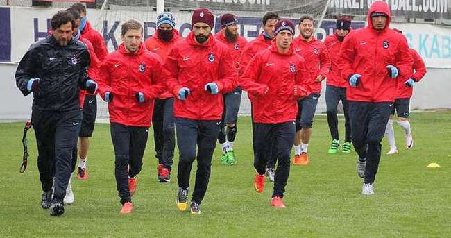 Trabzonspor’da 6 futbolcu takımdan ayrı çalışacak