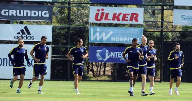Fenerbahçe’nin 3 yıldızı takıma döndü