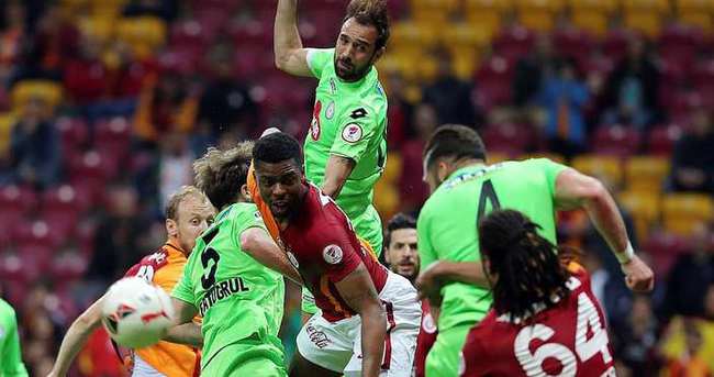 Yazarlar Galatasaray - Çaykur Rizespor maçını yorumladı