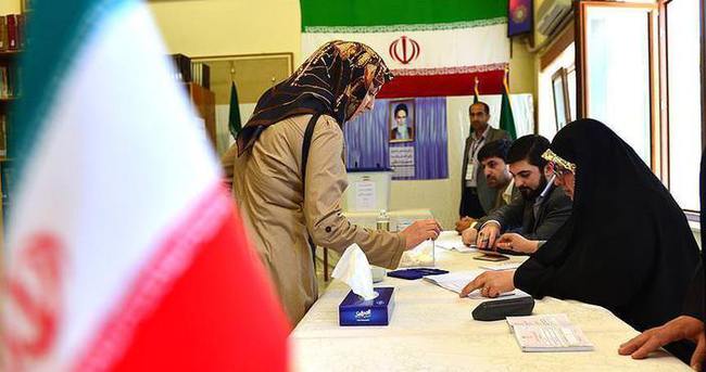 İran’da kadın milletvekilinin vekilliği düşürüldü