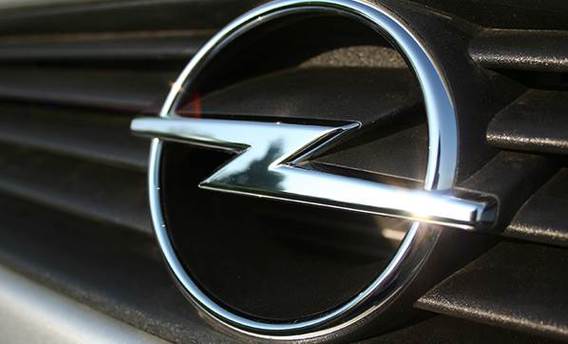 Opel’de ’egzoz emisyon hilesi’ iddiası