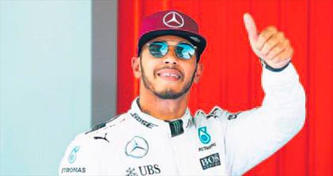 İspanya’da ilk sıra Lewis Hamilton ’ın