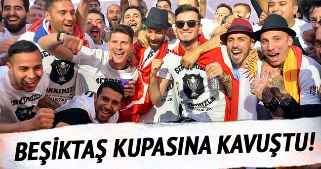 Şampiyon Beşiktaş, kupasına kavuştu