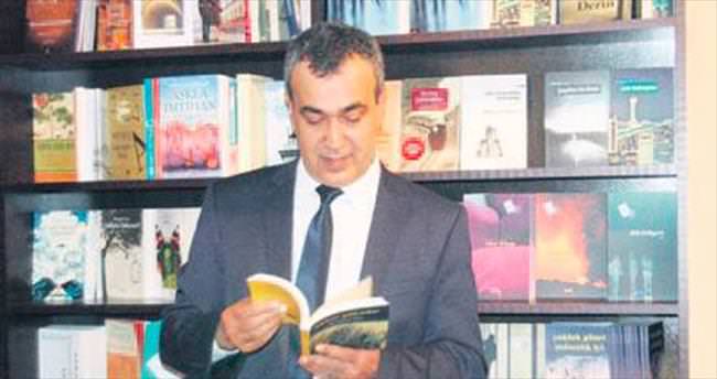 Şair Mehmet Aycı’dan ‘4 kitap bir arada’ etkinliği