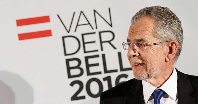 Avusturya’nın yeni cumhurbaşkanı Alexander Van Der Bellen oldu