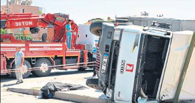 Tarsus’ta trafik kazası: 2 ölü, 1’i ağır 2 yaralı