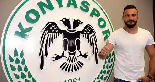 Kaya Tarakçı 1 yıl daha Konyaspor’da