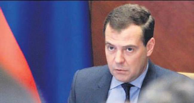 Medvedev: Bizde para kalmadı