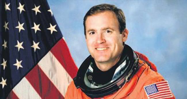 Eski astronot kaza yaptı: İki ölü