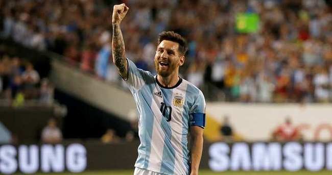 Copa America’da Messi şov