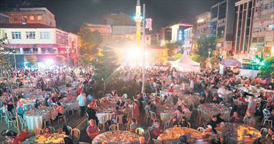 Osmanlı geleneği Temcid Ümraniye’de sürüyor