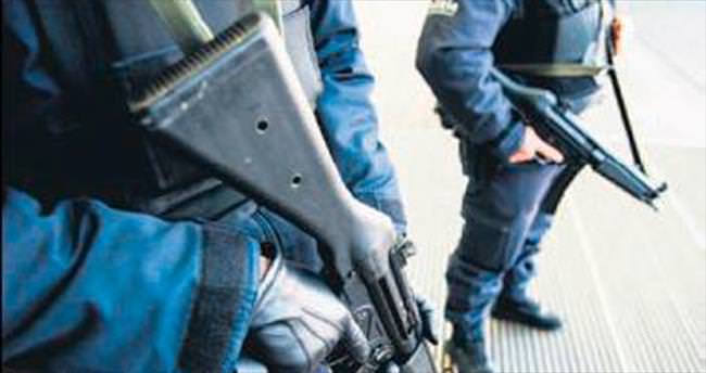 Belçika’da 12 terör şüphelisi tutuklandı