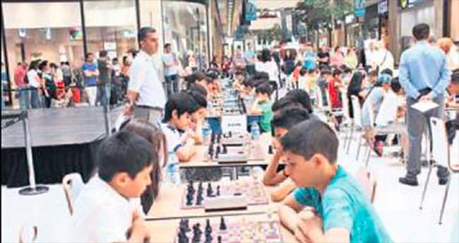 Nata Vega AVM’de satranç turnuvası