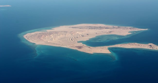İki adanın Suudi Arabistan’a geçmesini sağlayan anlaşma iptal