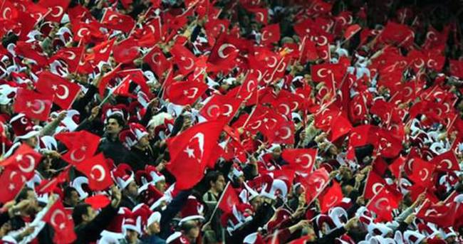 Fransa’da Türk bayrağına skandal tepki!