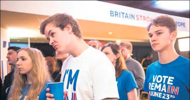 Gençlerden Brexit isyanı: Dedelerimizin ihaneti