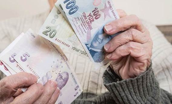 Emekliye 10 maaş faizsiz kredi fırsatı