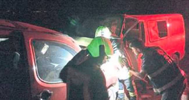 Denizli’de trafik kazası: 1 ölü, 2 yaralı