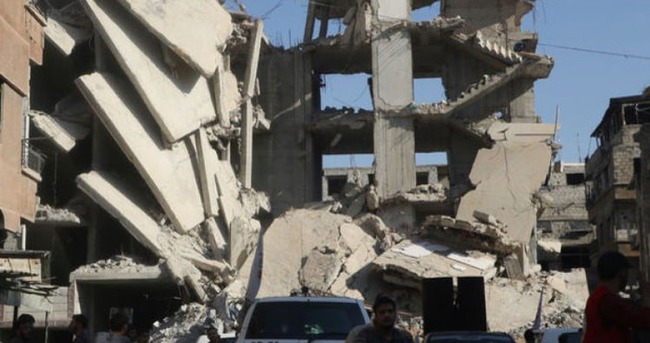 Suriye’de füzeli saldırı: 18 ölü