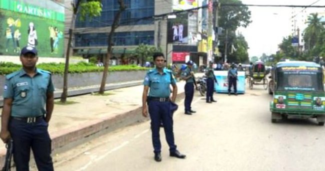 Bangladeş’te bir Hindu rahip daha palayla öldürdü