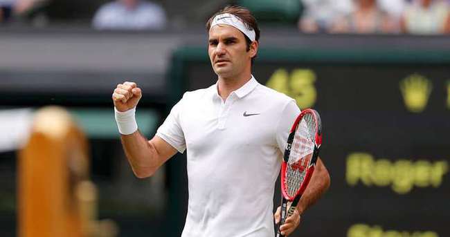 Federer çeyrek final biletini aldı