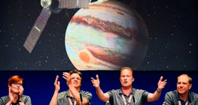 ‘Juno’ Jüpiter’in yörüngesine girdi