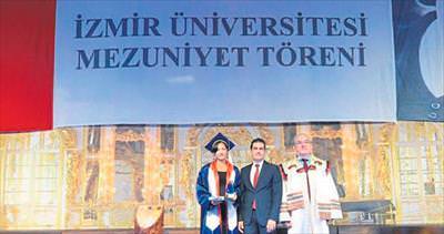 Türkçe bilmeden geldi, birincilikle mezun oldu