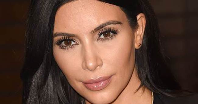 Kim Kardashian selfie çekerek 700 bin dolar kazandı