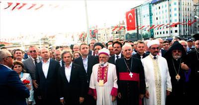 Demokrasi şehitleri Beyoğlu’nda anıldı