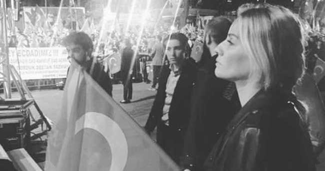 Esra Erol Taksim ve Kısıklı’da demokrasi nöbetindeydi!