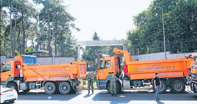 Hasdal mermileriyle halkı kurşunladılar