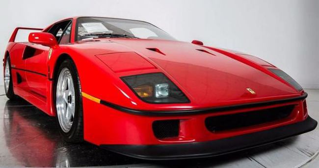 90 model Ferrari’ye dudak uçuklatan fiyat