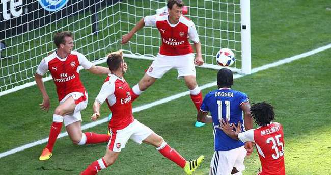 Drogba attı ama Arsenal kazandı