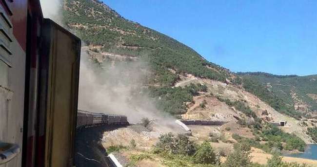 Elazığ’da Trene bombalı saldırı