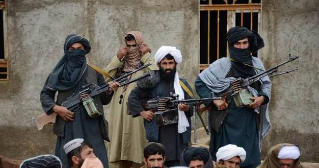 Afganistan’da Taliban’ın gölge valisi öldürüldü