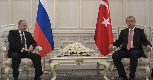 Erdoğan-Putin görüşmesi ilişkilerin yol haritasını belirleyecek