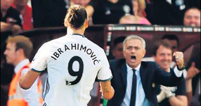 Zlatan İbrahimoviç golle Mourinho 3 puanla başladı