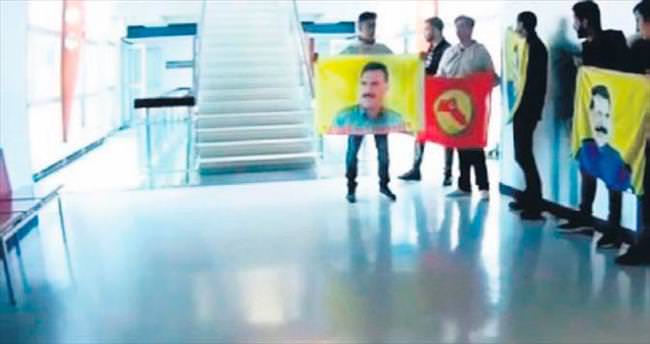 Avusturya’da PKK’lılar devlet televizyonunu bastı