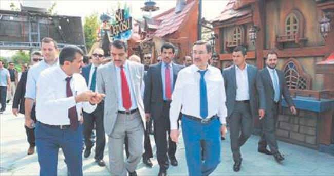 Başkan Gökçek konuk Katar heyeti ile Ankara turu yaptı