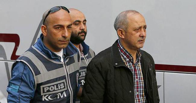 Eski İzmir Emniyet Müdürü Bilkay gözaltına alındı