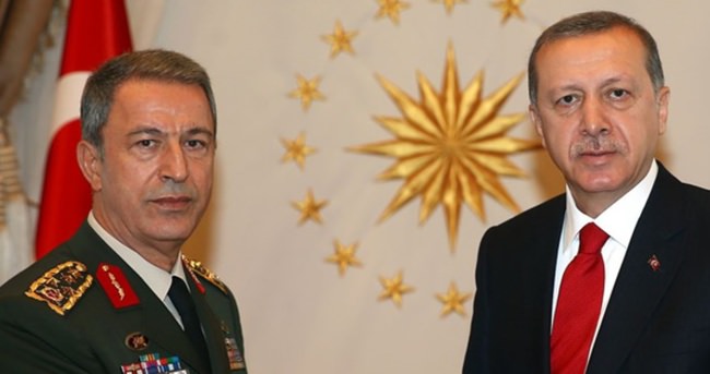 Cumhurbaşkanı Erdoğan, Cumhurbaşkanlığı Külliyesi’nde Genelkurmay Başkanı Hulusi Akar’ı kabul etti