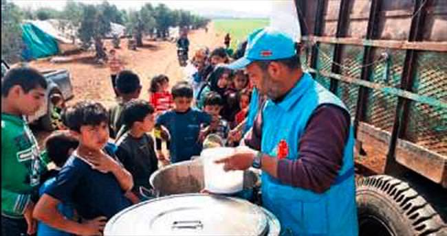 Halep’e 4 TIR’lık gıda yardımı ulaştı