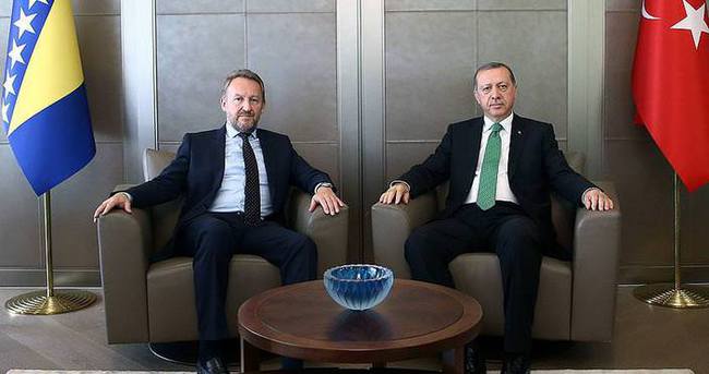 Cumhurbaşkanı Erdoğan, İzzetbegoviç ile görüştü