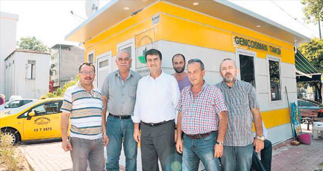 Osmangazi’deki taksi durakları yenileniyor